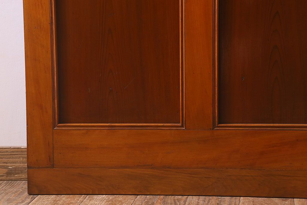 【D様ご成約分】大正〜昭和期　ガラス取っ手が可愛らしいドア(扉)