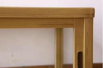 ペイント家具 大正〜昭和期 横長 シンプルなデザインが魅力的なガラスケース(ショーケース、飾り棚、陳列棚)