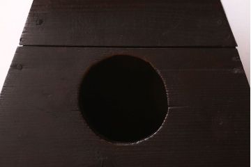 アンティーク雑貨　明治〜大正期　松材　木の質感が味わい深い　和製アンティークの踏み台(飾り台)(2)