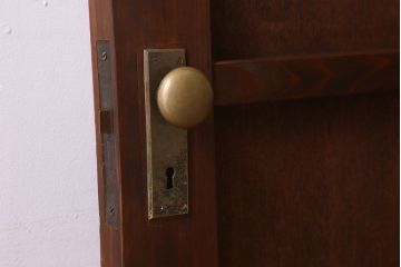 【O様ご成約分】ペイント家具　昭和期　ダイヤガラス入り　シャビーな雰囲気漂う木製ドア(扉)