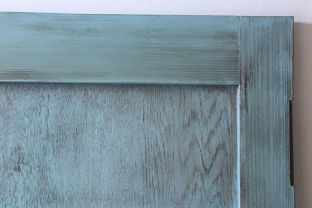 ペイント家具　昭和期　モールガラス入り　シャビーな雰囲気漂う木製ドア(扉)