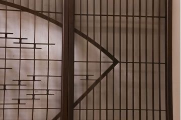 和製アンティーク　クリアガラス　組子のデザインが目を引く　大正昭和期の書院戸(明り取り、明かり取り、組子)4枚セット