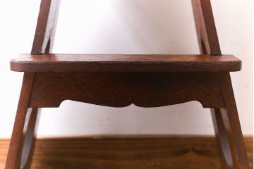 アンティーク雑貨　大正昭和期　ひょうたんのアクセント　懐かしさ漂う踏み台(花台、飾り台)