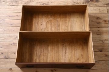 アンティーク家具　和製アンティーク　観音開き戸　鉄脚付き!タンスローチェスト(衣装箪笥、引き出し、テレビ台)