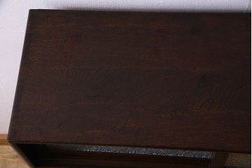 レトロ家具　昭和レトロ　美しいダイヤガラス入り!薄型収納棚(戸棚、食器棚)