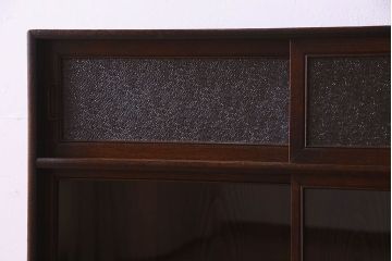 レトロ家具　昭和レトロ　美しいダイヤガラス入り!薄型収納棚(戸棚、食器棚)