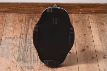 アンティーク雑貨　和製アンティーク　蒔絵　珍しい図柄の木製刀掛け(太刀掛け)