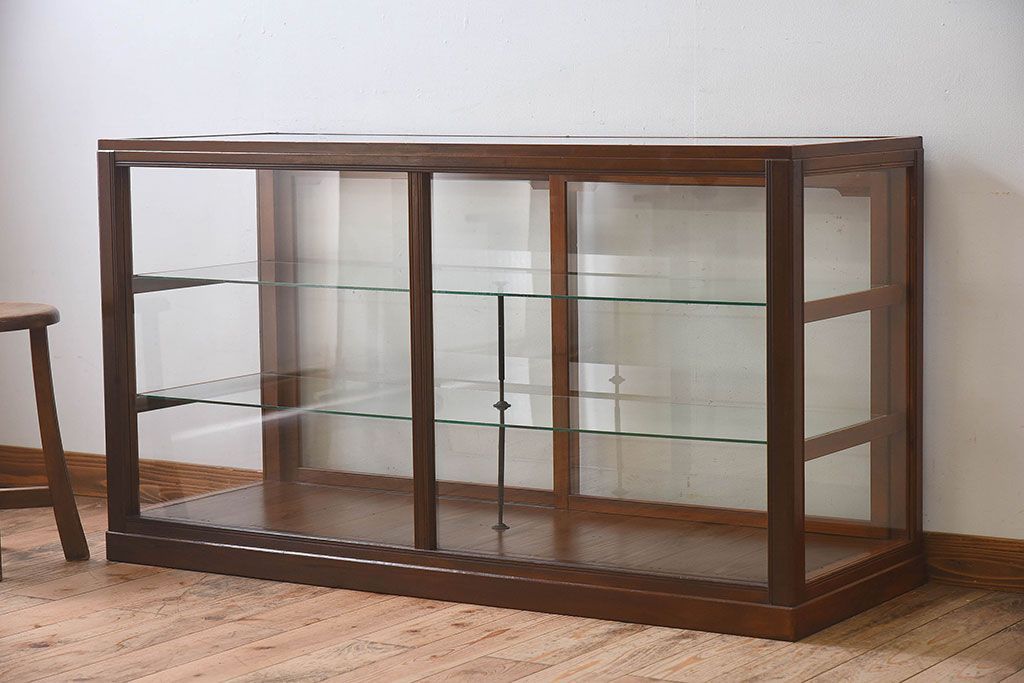レトロ家具　和製アンティーク　レトロな雰囲気が魅力的な商店のガラスケース(ショーケース、飾り棚、陳列棚)