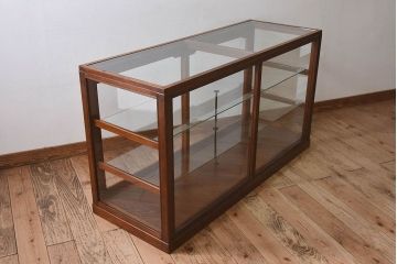レトロ家具　和製アンティーク　レトロな雰囲気が魅力的な商店のガラスケース(ショーケース、飾り棚、陳列棚)