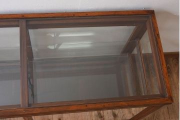 レトロ家具　和製アンティーク　レトロな雰囲気が魅力的な商店のガラスケース(ショーケース、飾り棚、陳列棚)