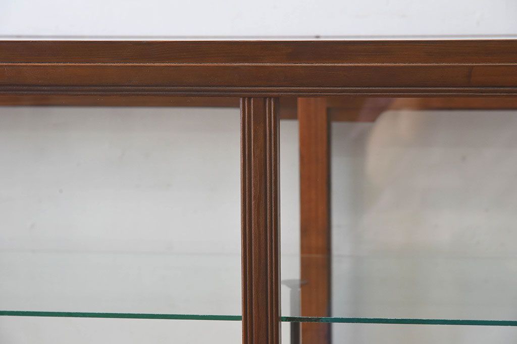 レトロ家具　和製アンティーク　レトロな雰囲気が魅力的な商店のガラスケース(ショーケース、飾り棚、陳列棚)