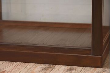 レトロ家具　和製アンティーク　レトロな雰囲気が魅力的な商店のガラスケース(ショーケース、飾り棚、陳列棚)