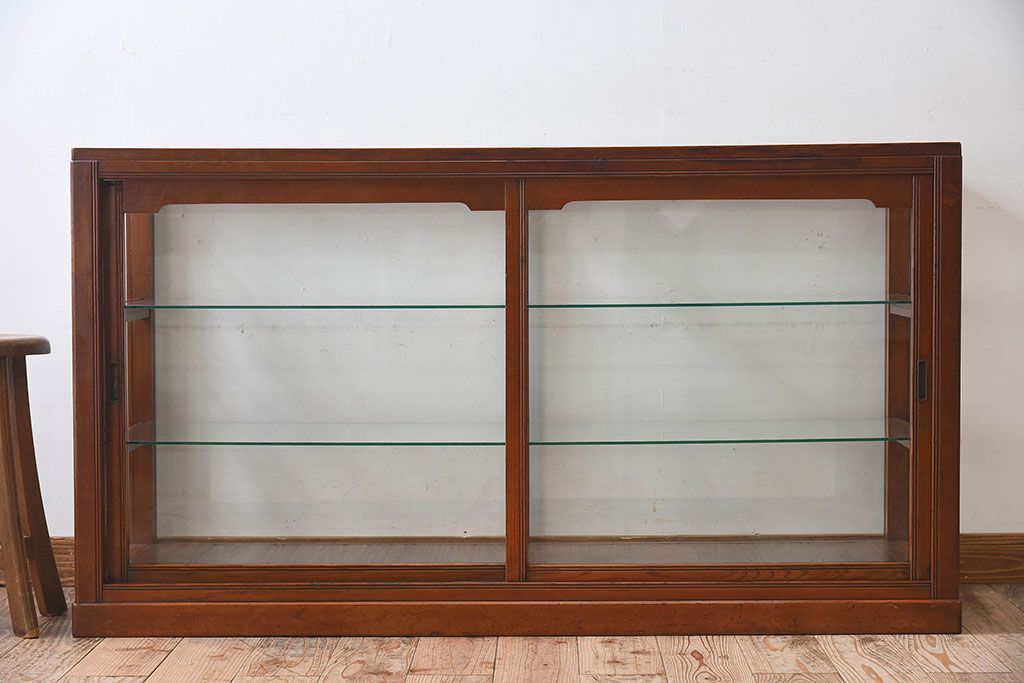レトロ家具　和製アンティーク　レトロな雰囲気が魅力的な商店のガラスケース(ショーケース、飾り棚、陳列棚)