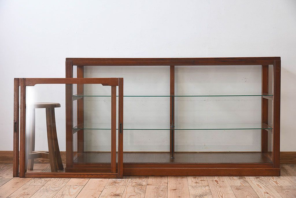 レトロ家具　和製アンティーク　レトロな雰囲気が魅力的な商店のガラスケース(ショーケース、飾り棚、陳列棚)