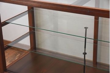 レトロ家具　和製アンティーク　レトロな雰囲気が魅力的な商店のガラスケース(ショーケース、飾り棚、陳列棚)