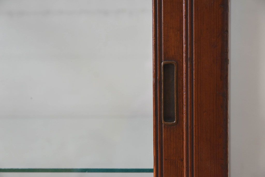 レトロ家具　和製アンティーク　レトロな雰囲気が魅力的な商店のガラスケース(ショーケース、飾り棚、陳列棚)