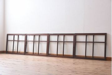 和製アンティーク　小振りなサイズが可愛らしい　レトロなガラス戸(窓)4枚セット