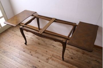 ヴィンテージ家具　フランスビンテージ　オーク材　上品なエクステンションテーブル(ダイニングテーブル、リビングテーブル)