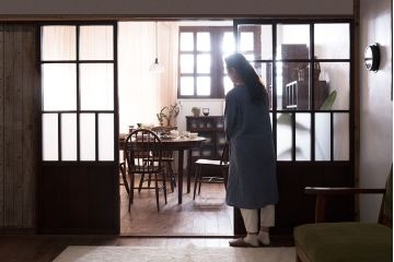 和製アンティーク　和モダンなガラス戸(引き戸、格子戸)4枚セット