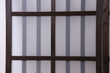 和製アンティーク　モダンな雰囲気漂うガラス格子戸(引き戸)2枚セット