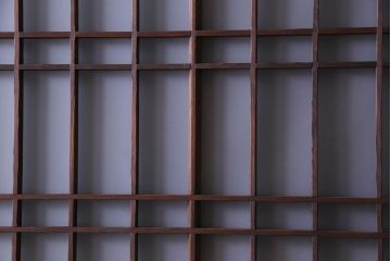 和製アンティーク　凝った格子のデザインが素敵なガラス戸(格子戸)