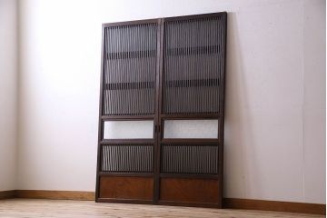 和製アンティーク　腰板ケヤキ材　モダンな格子戸(引き戸)2枚セット