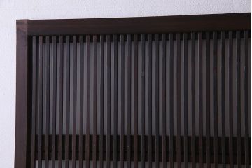 和製アンティーク　腰板ケヤキ材　モダンな格子戸(引き戸)2枚セット