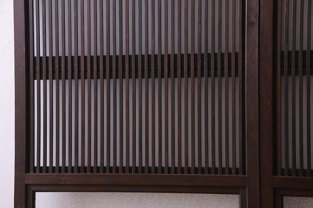 和製アンティーク　腰板ケヤキ材　モダンな格子戸(引き戸)2枚セット