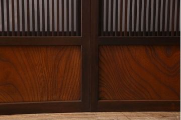 和製アンティーク　腰板ケヤキ材　モダンな格子戸(引き戸)2枚セット