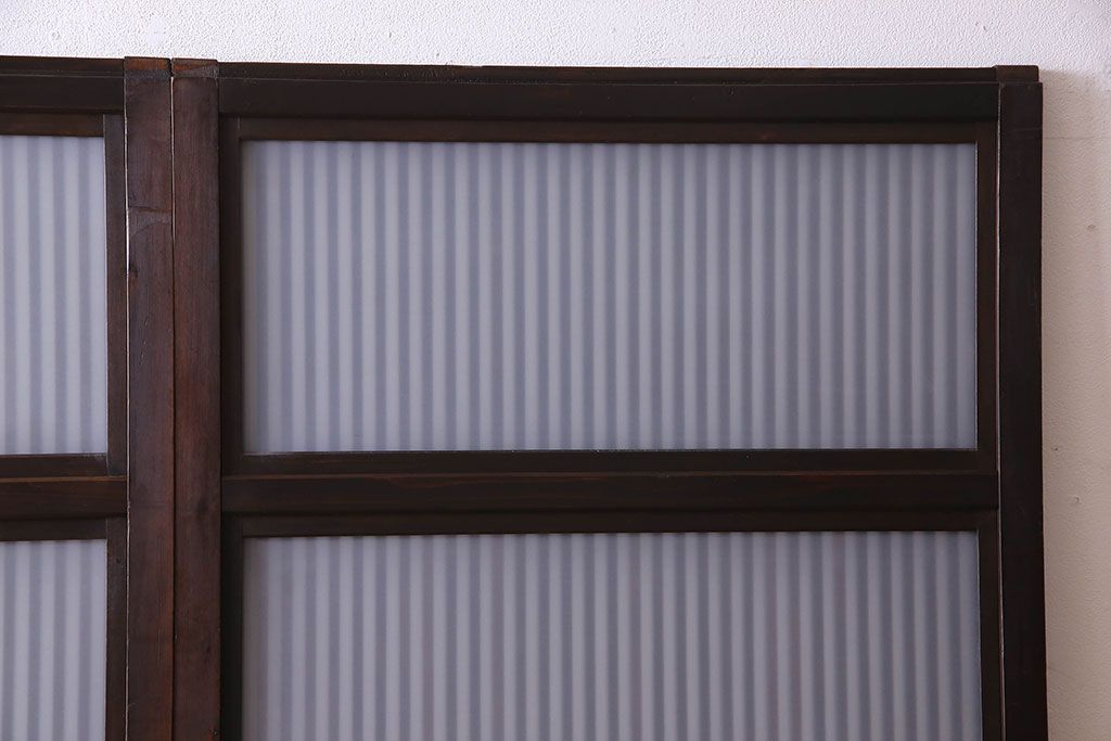 和製アンティーク　腰板ケヤキ材　モダンな格子戸(引き戸)2枚セット