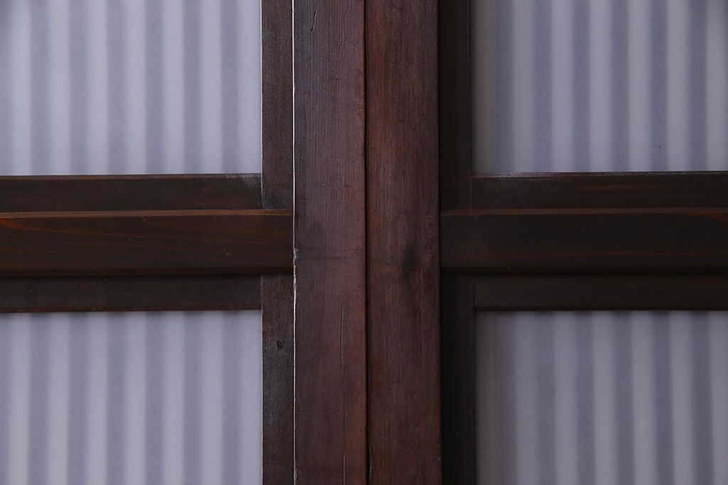 和製アンティーク　腰板ケヤキ材　モダンな格子戸(引き戸)2枚セット