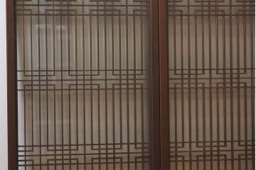 昭和期　組子のデザインが目を引く書院ガラス戸(引き戸、窓)