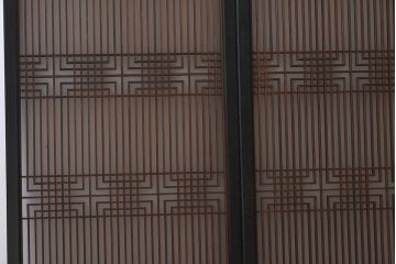 【T様ご成約分】昭和期 細かな組子が美しい書院ガラス戸4枚セット(欄間、引き戸、窓)