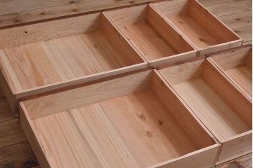 ペイント家具　和モダンなアンティークサイドキャビネット(収納棚、食器棚、戸棚)