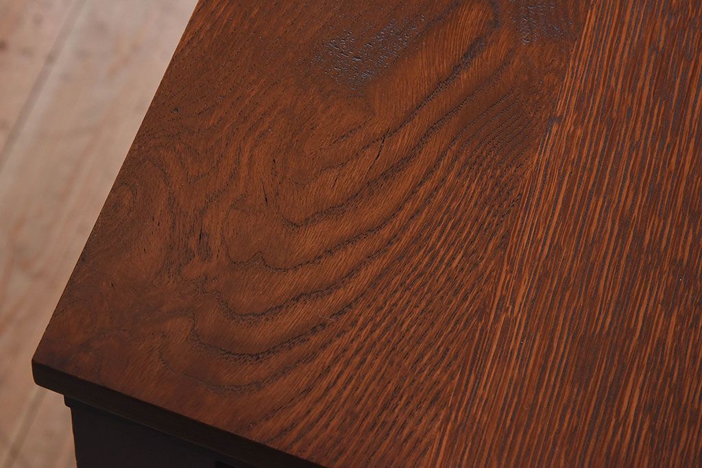 ペイント家具　和モダンなアンティークサイドキャビネット(収納棚、食器棚、戸棚)