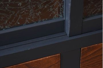 ペイント家具　和モダンなアンティークサイドキャビネット(収納棚、食器棚、戸棚)