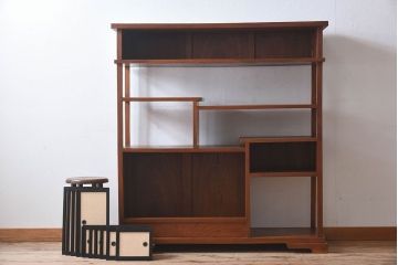 アンティーク家具　和製アンティーク　欅材製!和の空間を引きたてる大型の飾り棚(陳列棚)