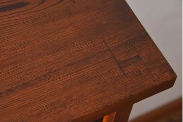 アンティーク家具　和製アンティーク　欅材製!和の空間を引きたてる大型の飾り棚(陳列棚)