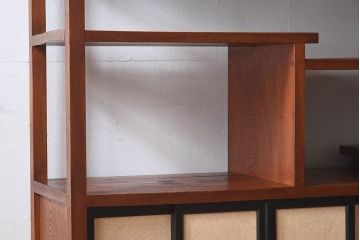 アンティーク家具　和製アンティーク　欅材製!和の空間を引きたてる大型の飾り棚(陳列棚)