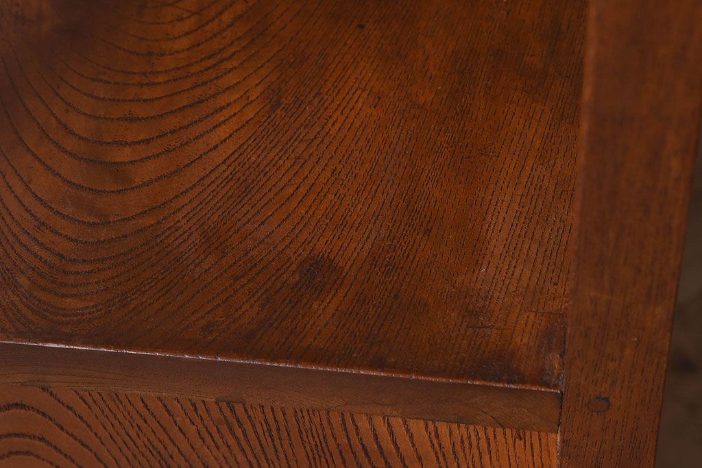 アンティーク家具　和製アンティーク　欅材製!和の空間を引きたてる大型の飾り棚(陳列棚)