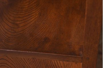 アンティーク家具　和製アンティーク　欅材製!和の空間を引きたてる大型の飾り棚(陳列棚)