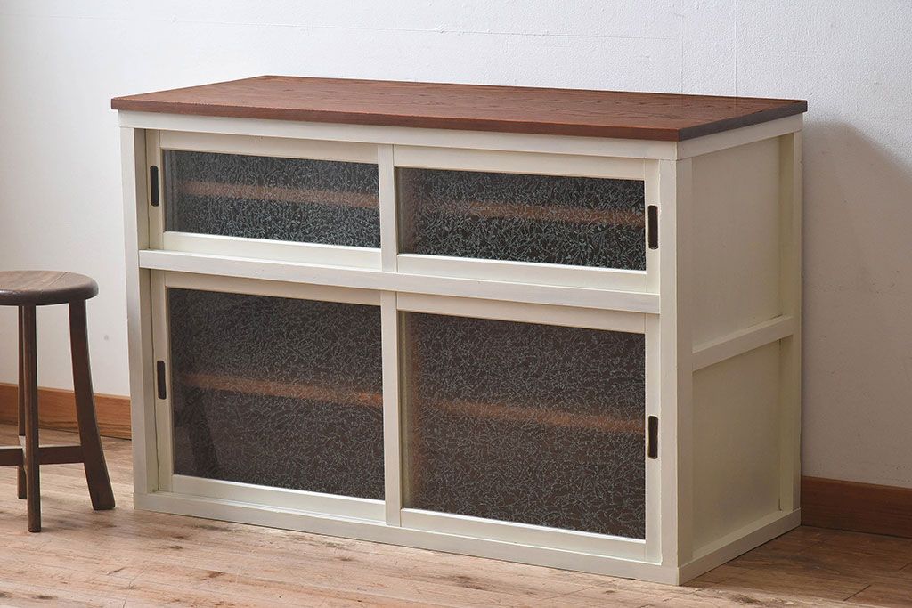 【K様ご決済用・ご成約済み】ペイント家具　アイボリーカラーが可愛らしいアンティークサイドボード(収納棚、戸棚)