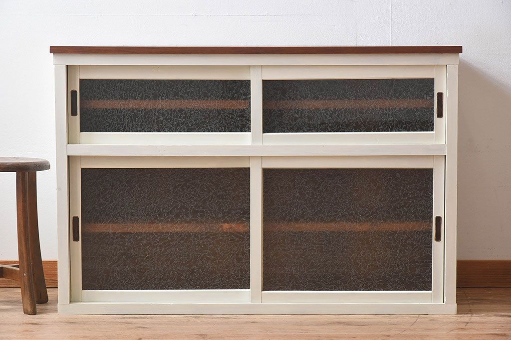 【K様ご決済用・ご成約済み】ペイント家具　アイボリーカラーが可愛らしいアンティークサイドボード(収納棚、戸棚)