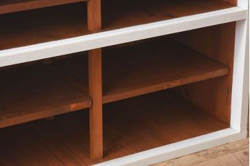 【K様ご決済用・ご成約済み】ペイント家具　アイボリーカラーが可愛らしいアンティークサイドボード(収納棚、戸棚)