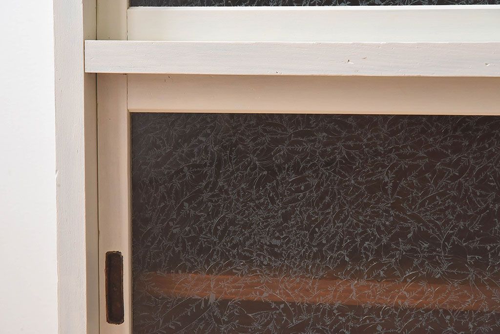 【K様ご決済用・ご成約済み】ペイント家具　アイボリーカラーが可愛らしいアンティークサイドボード(収納棚、戸棚)