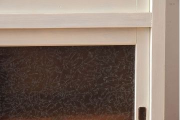 【K様ご決済用・ご成約済み】ペイント家具　アイボリーカラーが可愛らしいアンティークサイドボード(収納棚、戸棚)