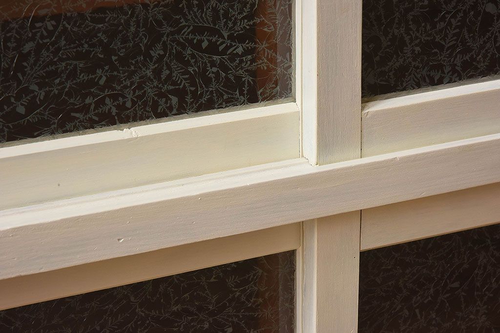 【K様ご決済用・ご成約済み】ペイント家具　アイボリーカラーが可愛らしいアンティークサイドボード(収納棚、戸棚)