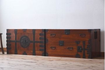 アンティーク家具　和製アンティーク　江戸〜明治期!観音開き　春慶塗の重ね箪笥(衣装箪笥・引き出し)
