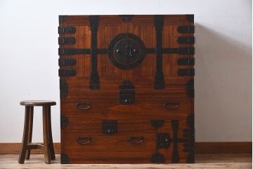 アンティーク家具　和製アンティーク　江戸〜明治期!観音開き　春慶塗の重ね箪笥(衣装箪笥・引き出し)