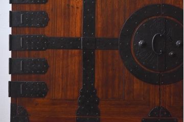 アンティーク家具　和製アンティーク　江戸〜明治期!観音開き　春慶塗の重ね箪笥(衣装箪笥・引き出し)